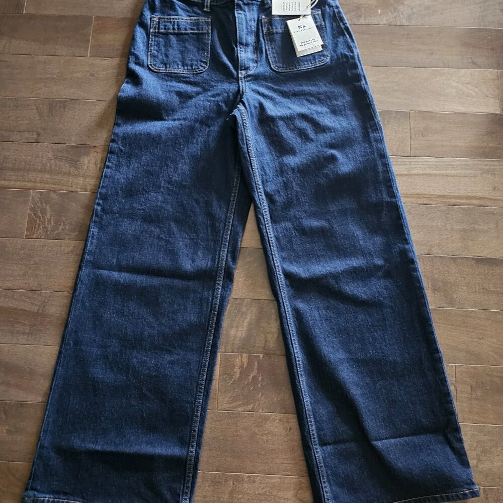 NWT Free Assembly's Women's Wide Leg Jeans with Patch Pockets Size 8 - Picture 3 of 6